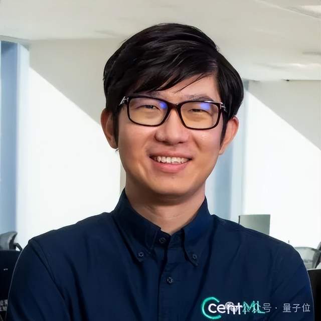 猎头黄仁勋的 2025：高管从巨头挖，干活钟爱华人创业团队