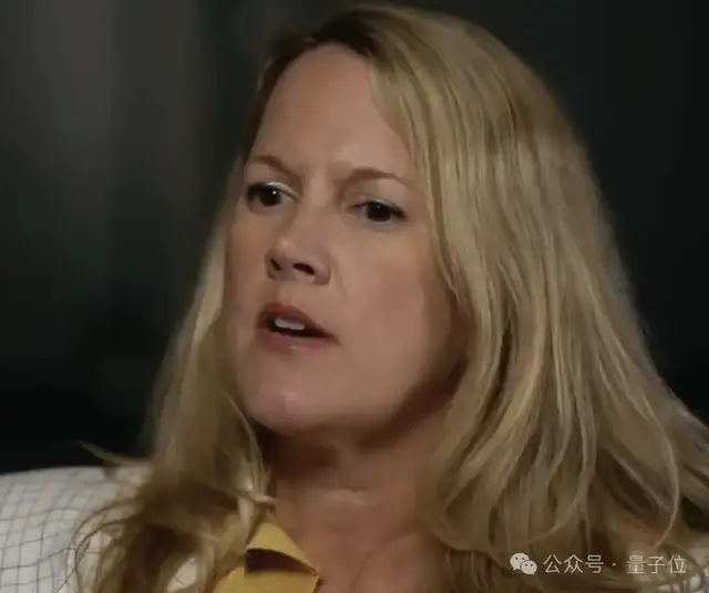 猎头黄仁勋的 2025：高管从巨头挖，干活钟爱华人创业团队