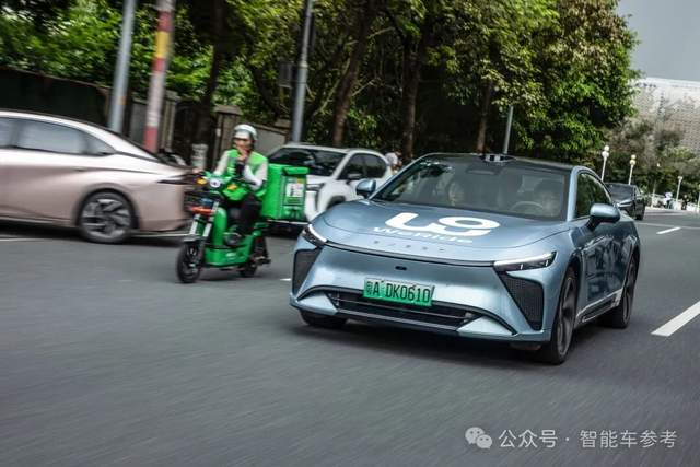 黄仁勋预言落地，物理 AI 开年第一枪竟是中国公司打响